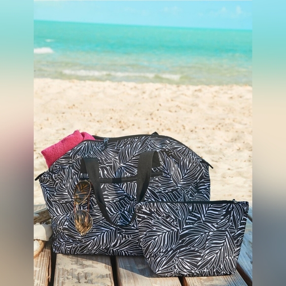 2-Piece Travel Bag Set - Picture 1 of 3